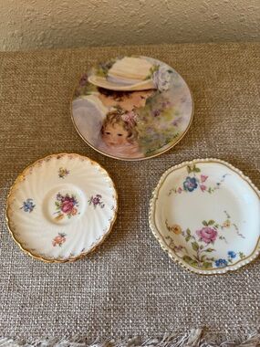 Decorative Floral Porcelain Trinket Dishes - White with Pink & Blue Accents